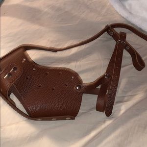 Leather muzzle
